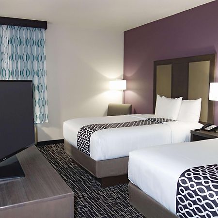 La Quinta By Wyndham Pampa Hotel Luaran gambar