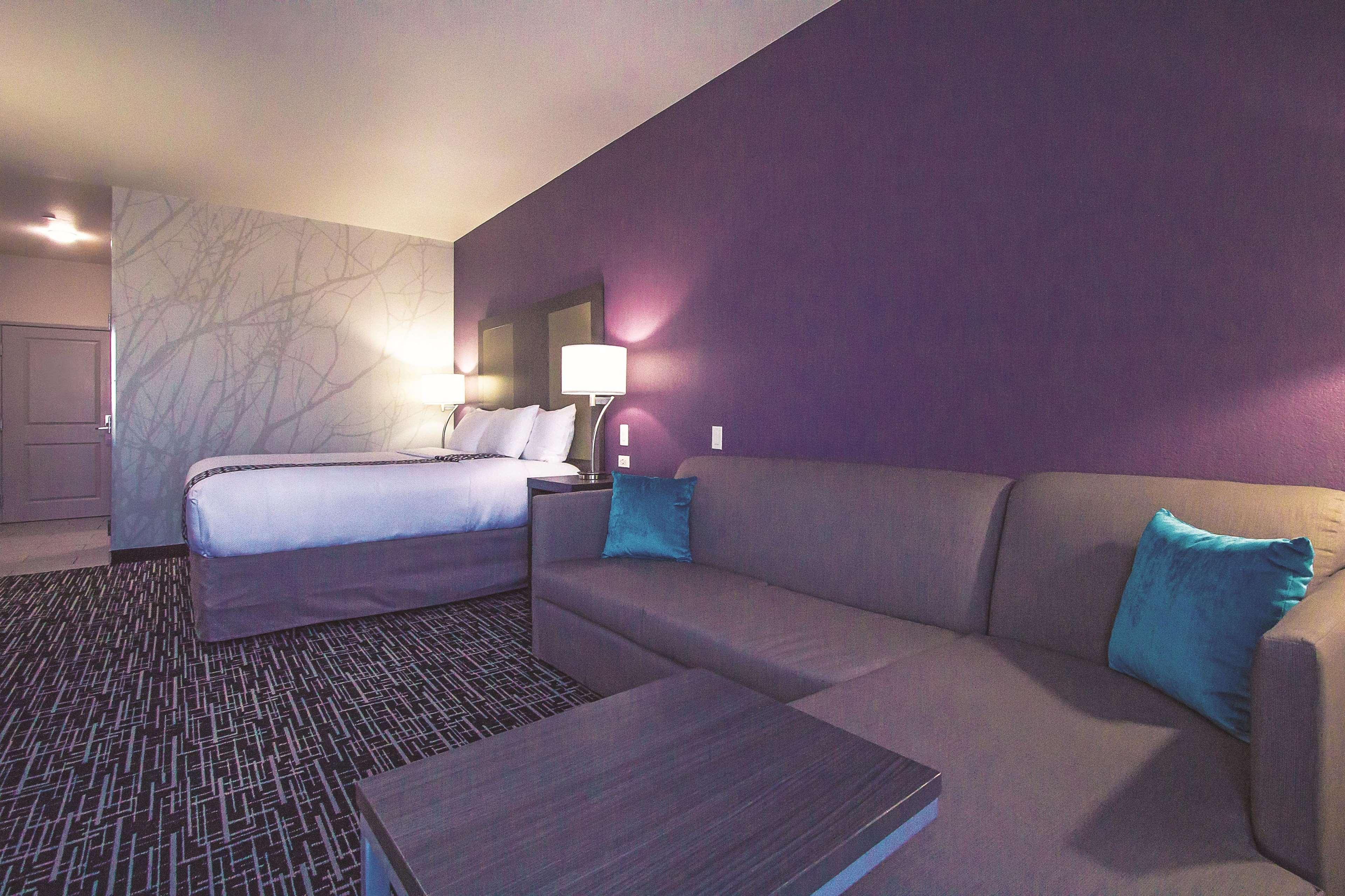 La Quinta By Wyndham Pampa Hotel Luaran gambar