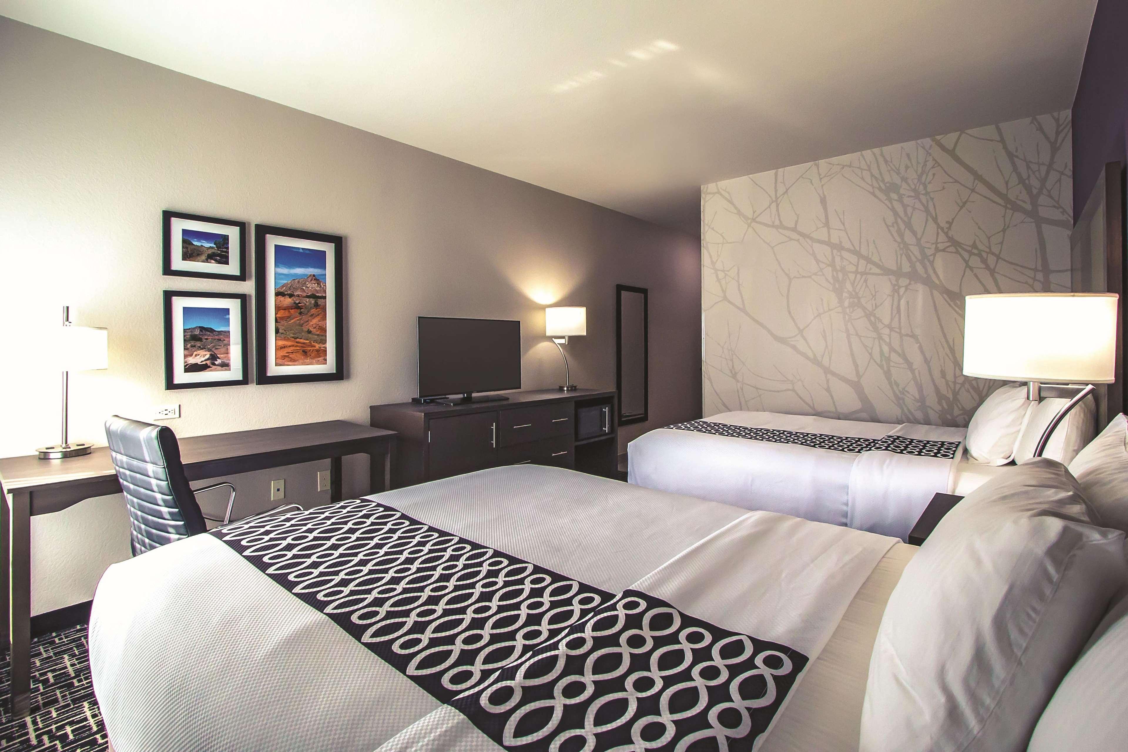 La Quinta By Wyndham Pampa Hotel Luaran gambar