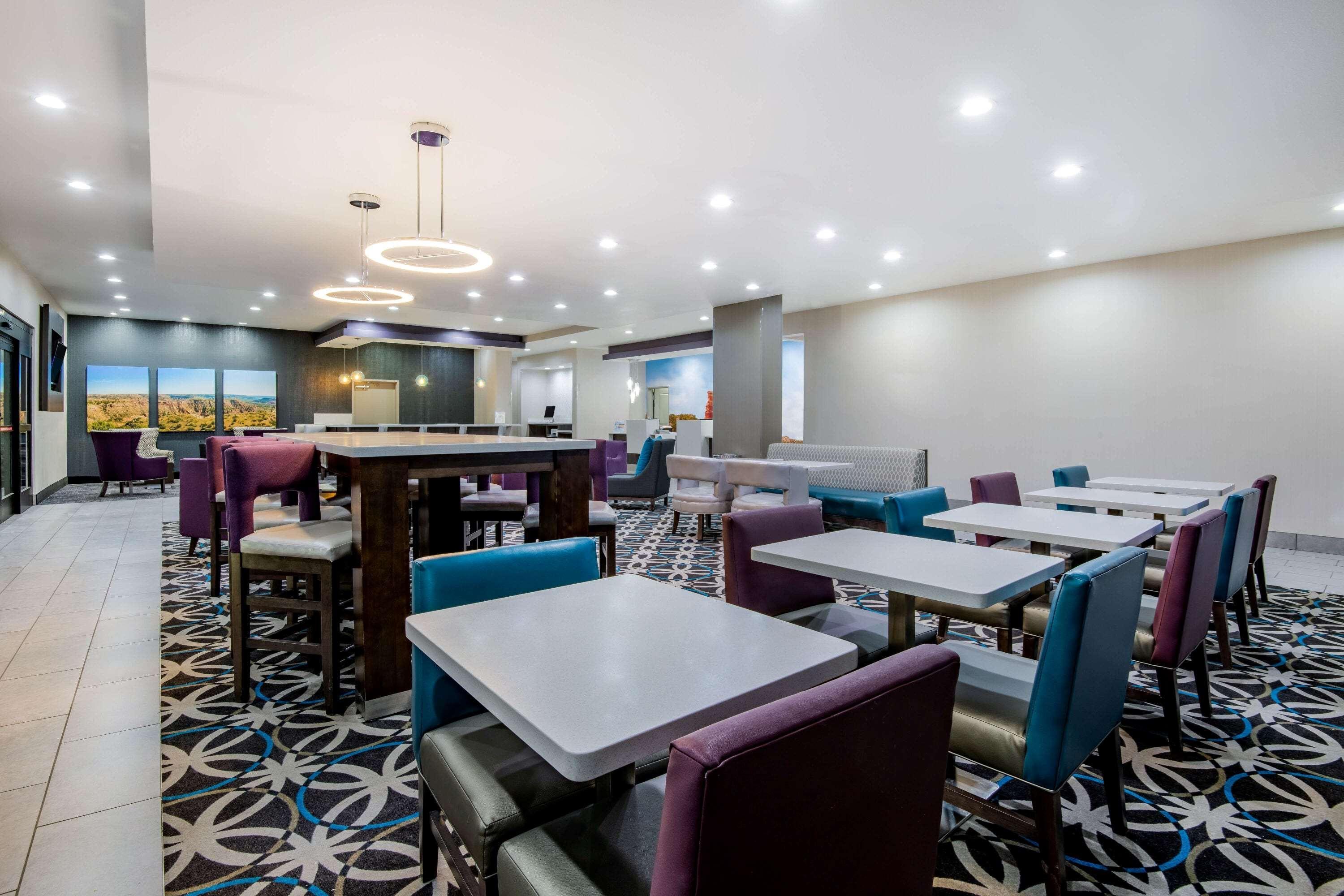 La Quinta By Wyndham Pampa Hotel Luaran gambar